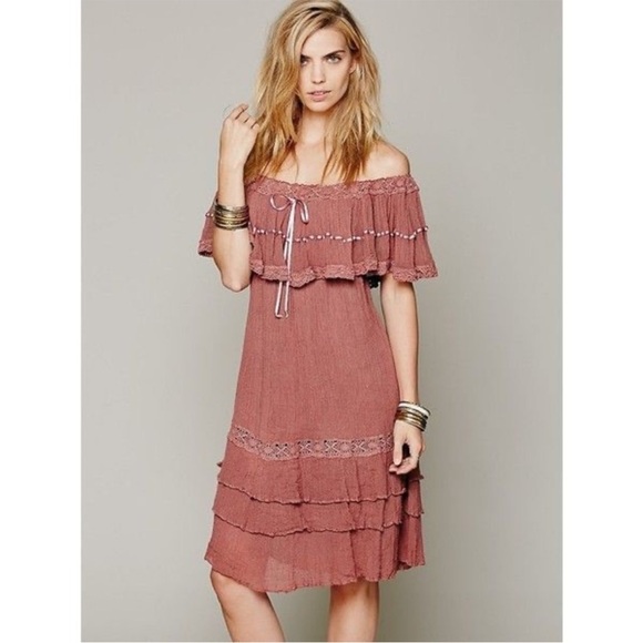 Jen's Pirate Booty x Free People Boho Mauve Off-Shoulder Ruffle Dress - Picture 1 of 15